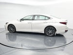 2022 Lexus ES 300h 300h