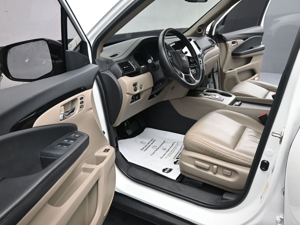 2021 Honda Pilot Touring 7 Passenger