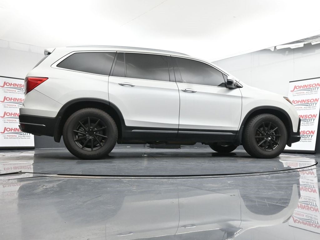 2021 Honda Pilot Touring 7 Passenger