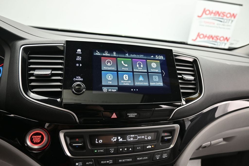 2022 Honda Pilot Touring 7 Passenger