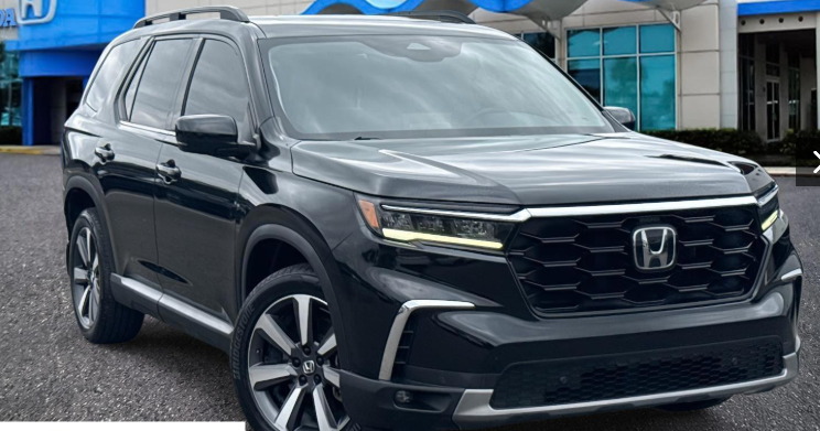 2023 Honda Pilot Touring