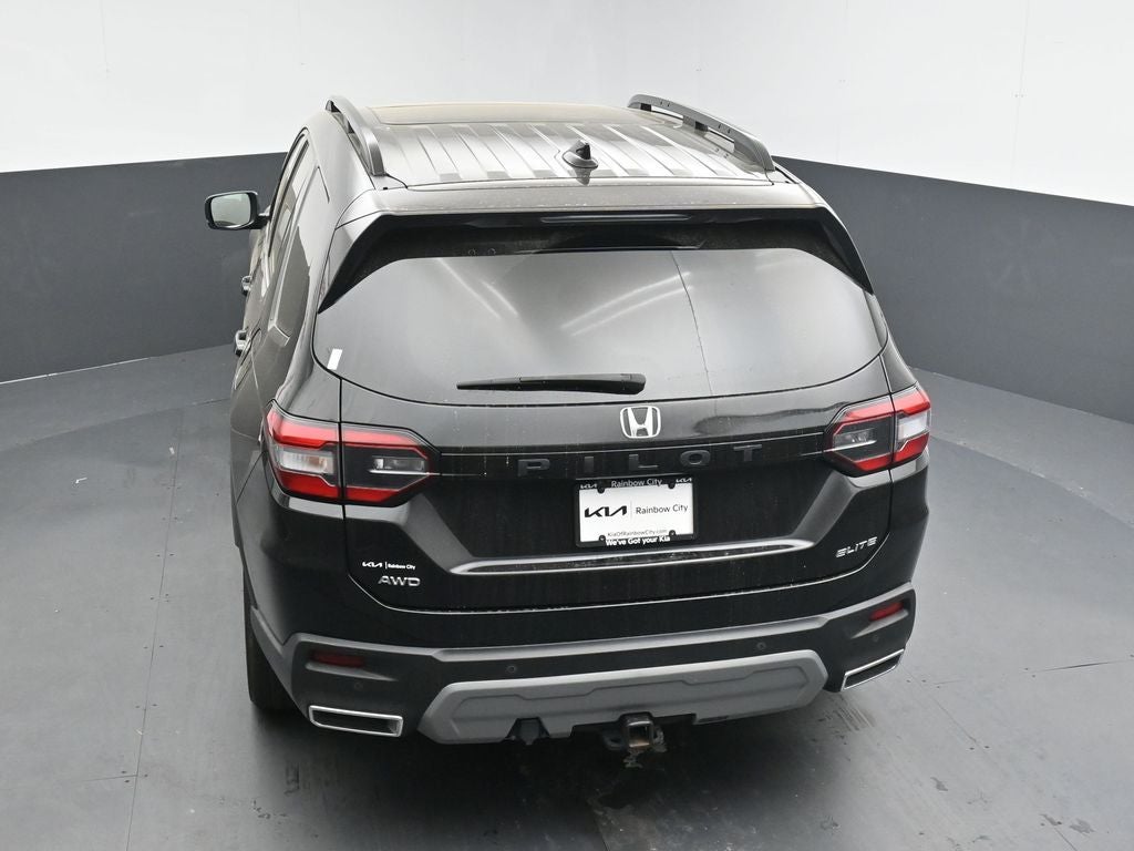 2023 Honda Pilot Elite