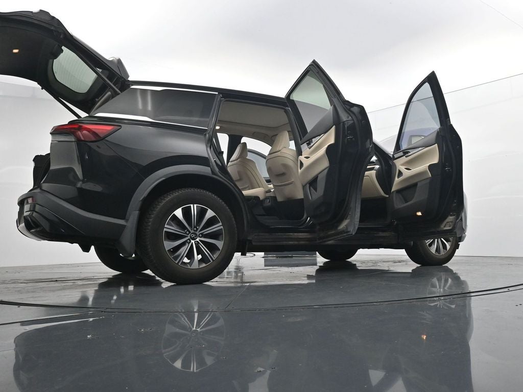 2022 INFINITI QX60 PURE