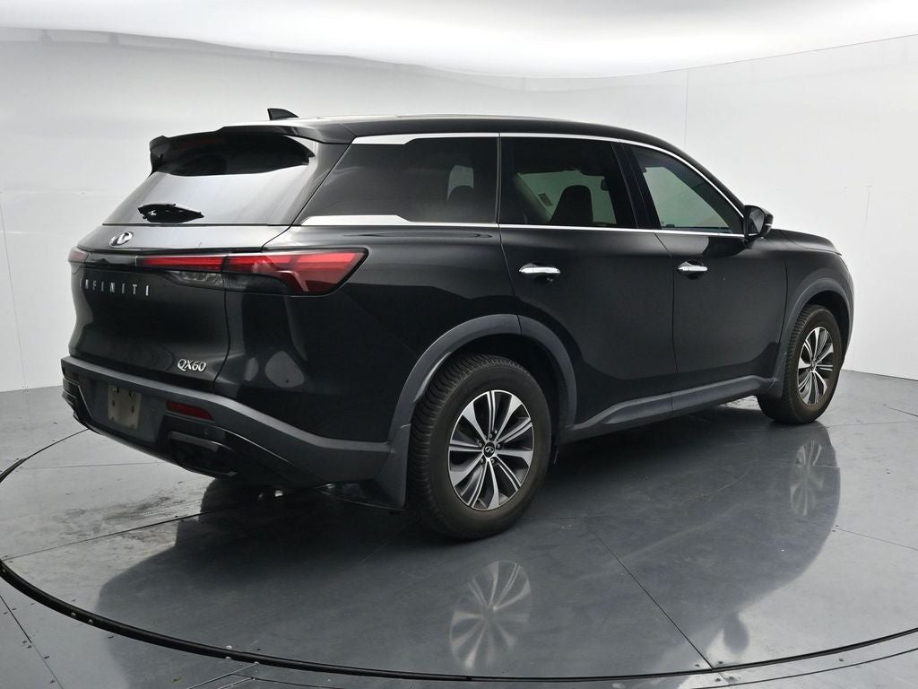 2022 INFINITI QX60 PURE