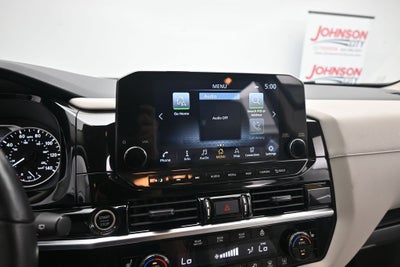 2023 Nissan Pathfinder SL