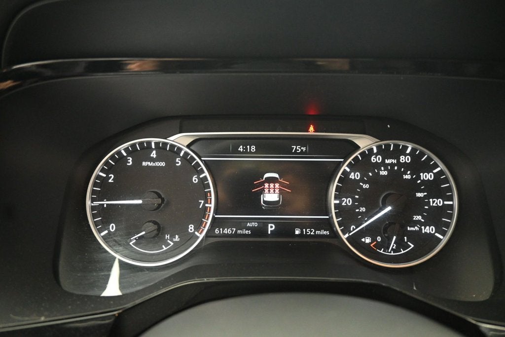 2022 Nissan Pathfinder SL
