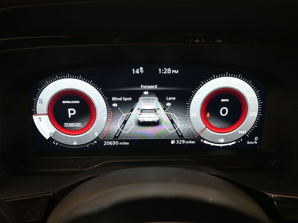 2024 Nissan Pathfinder Platinum