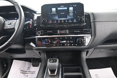 2023 Nissan Pathfinder Platinum