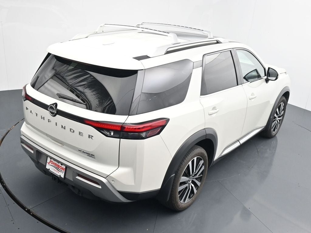 2023 Nissan Pathfinder Platinum