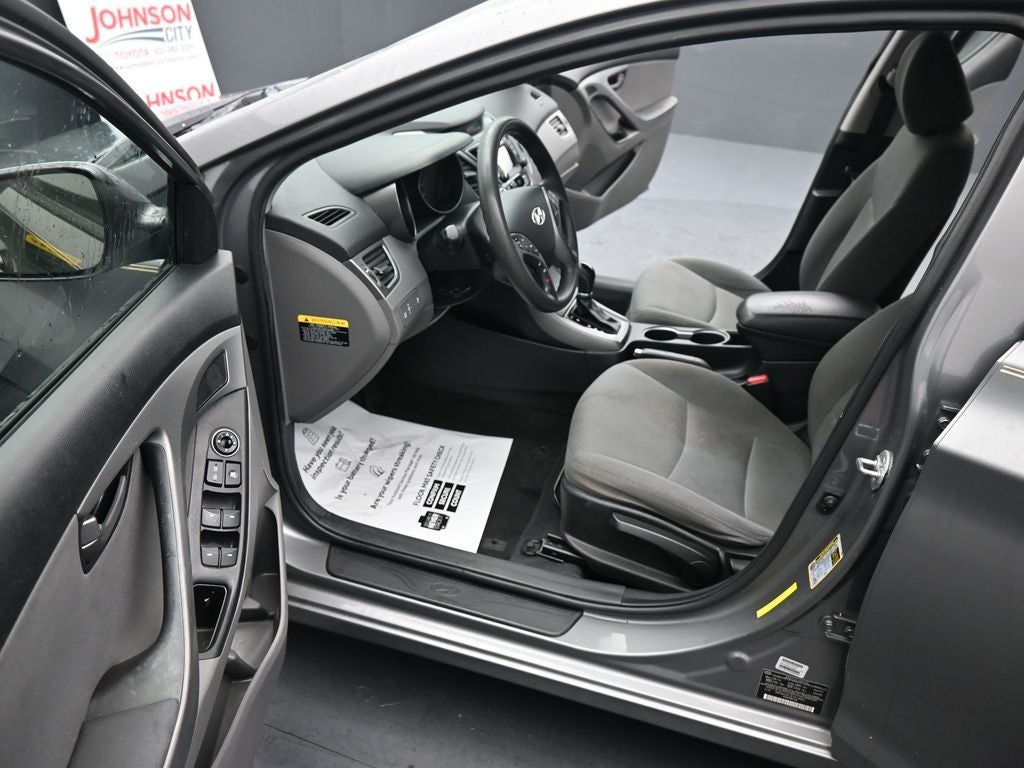 2014 Hyundai Elantra SE