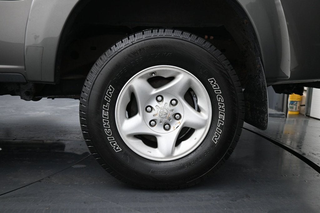 2004 Toyota Tundra Limited