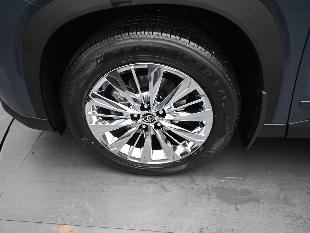2025 Toyota Grand Highlander Platinum