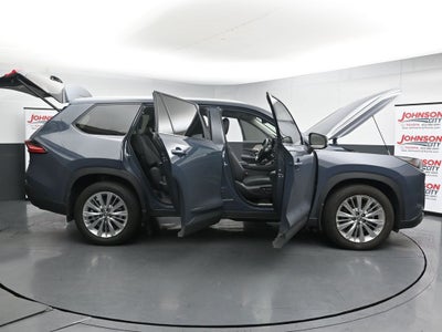 2025 Toyota Grand Highlander Platinum