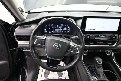 2024 Toyota Grand Highlander Platinum 3rd Row! Cooled Rear Seats!