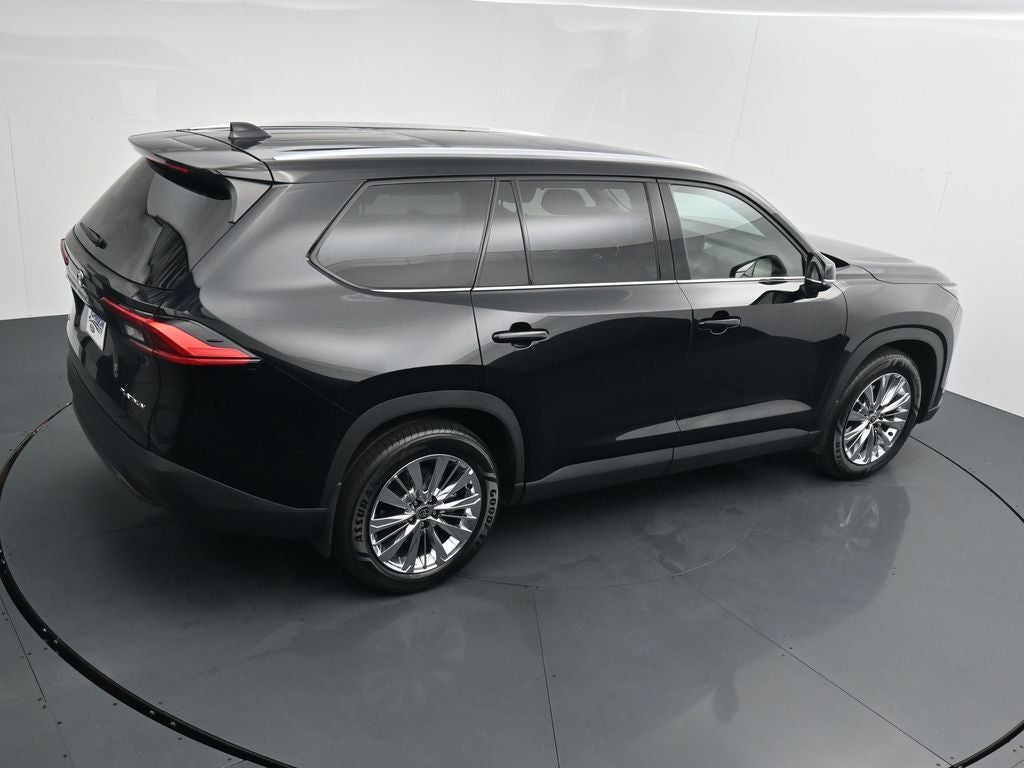 2024 Toyota Grand Highlander Platinum 3rd Row! Cooled Rear Seats!