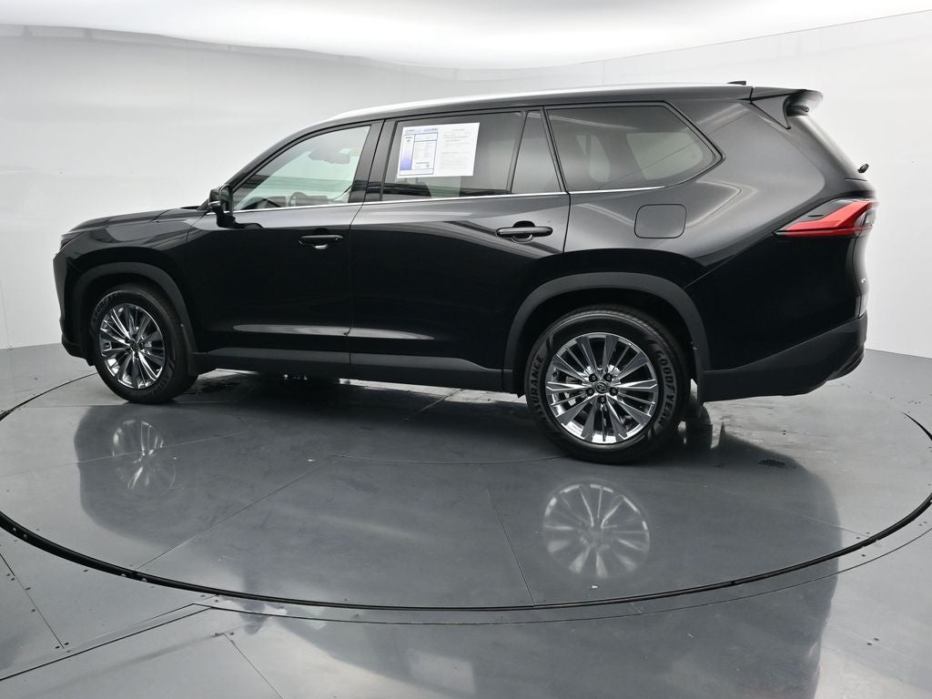 2024 Toyota Grand Highlander Platinum 3rd Row! Cooled Rear Seats!