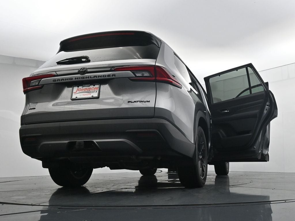 2026 Toyota Grand Highlander Platinum
