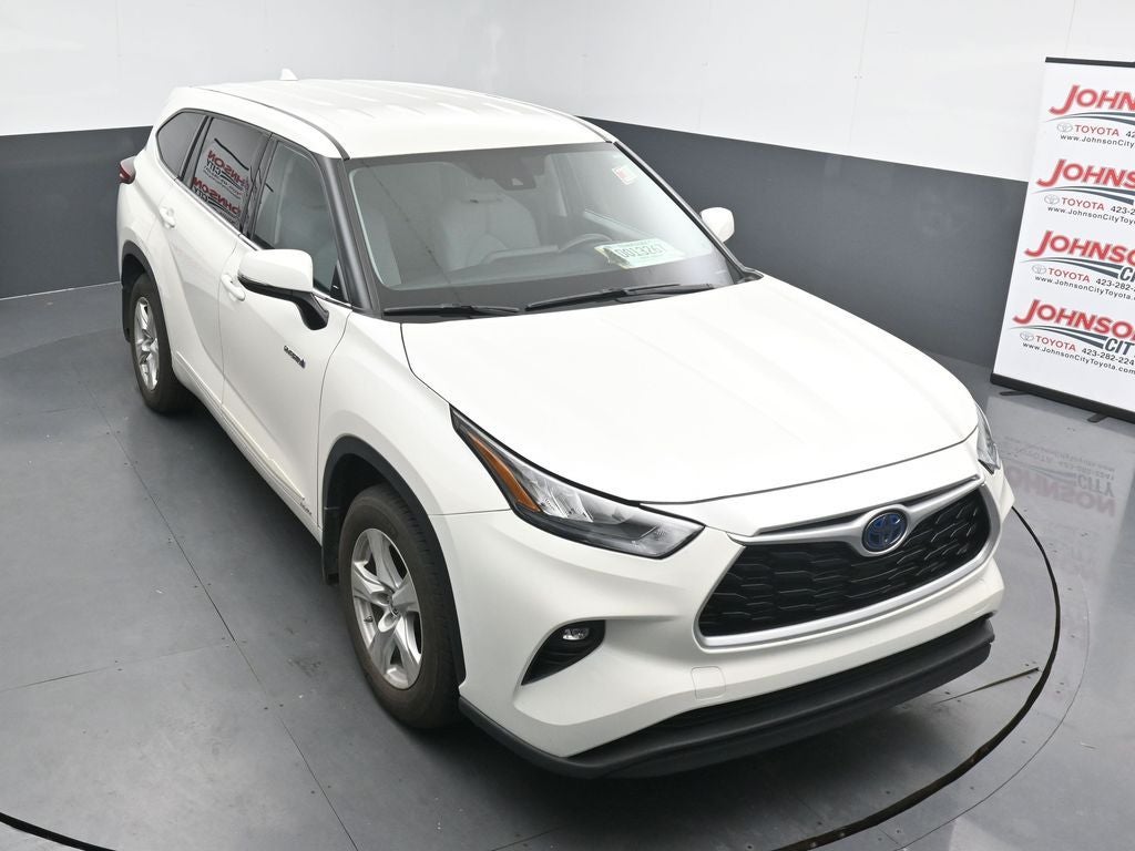 2020 Toyota Highlander LE