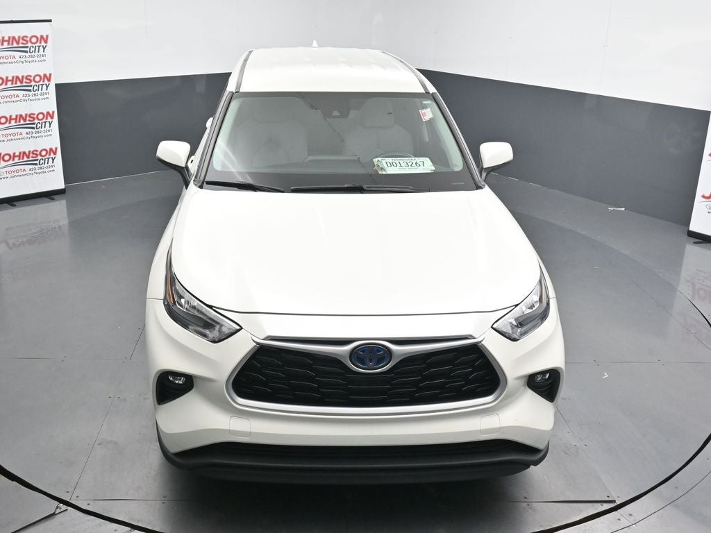 2020 Toyota Highlander LE