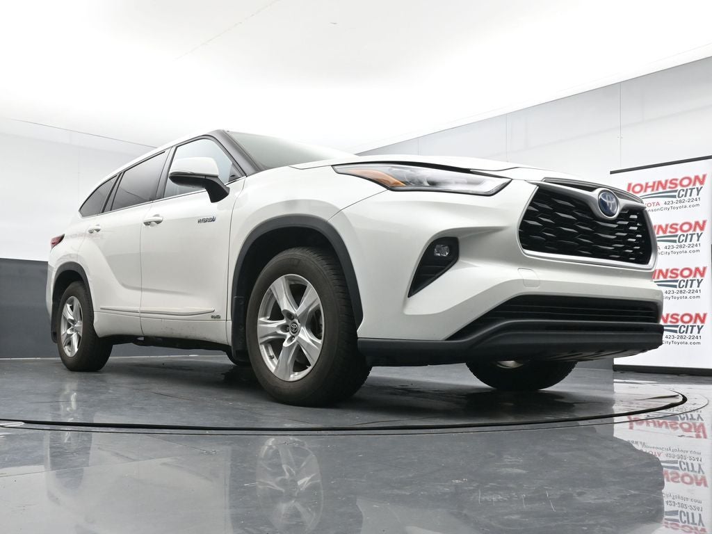 2020 Toyota Highlander LE