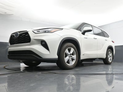 2020 Toyota Highlander LE