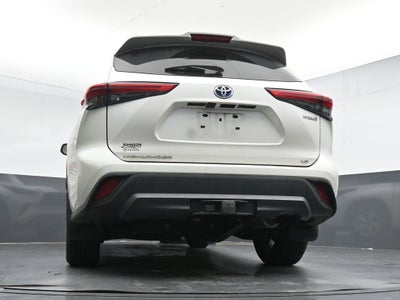 2020 Toyota Highlander LE