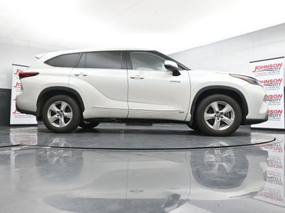 2020 Toyota Highlander LE
