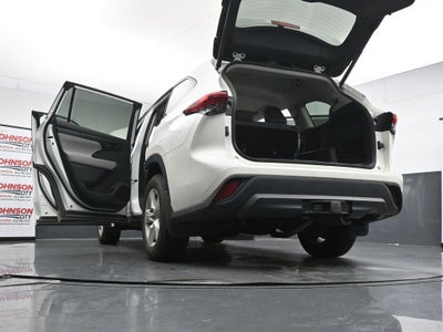 2020 Toyota Highlander LE