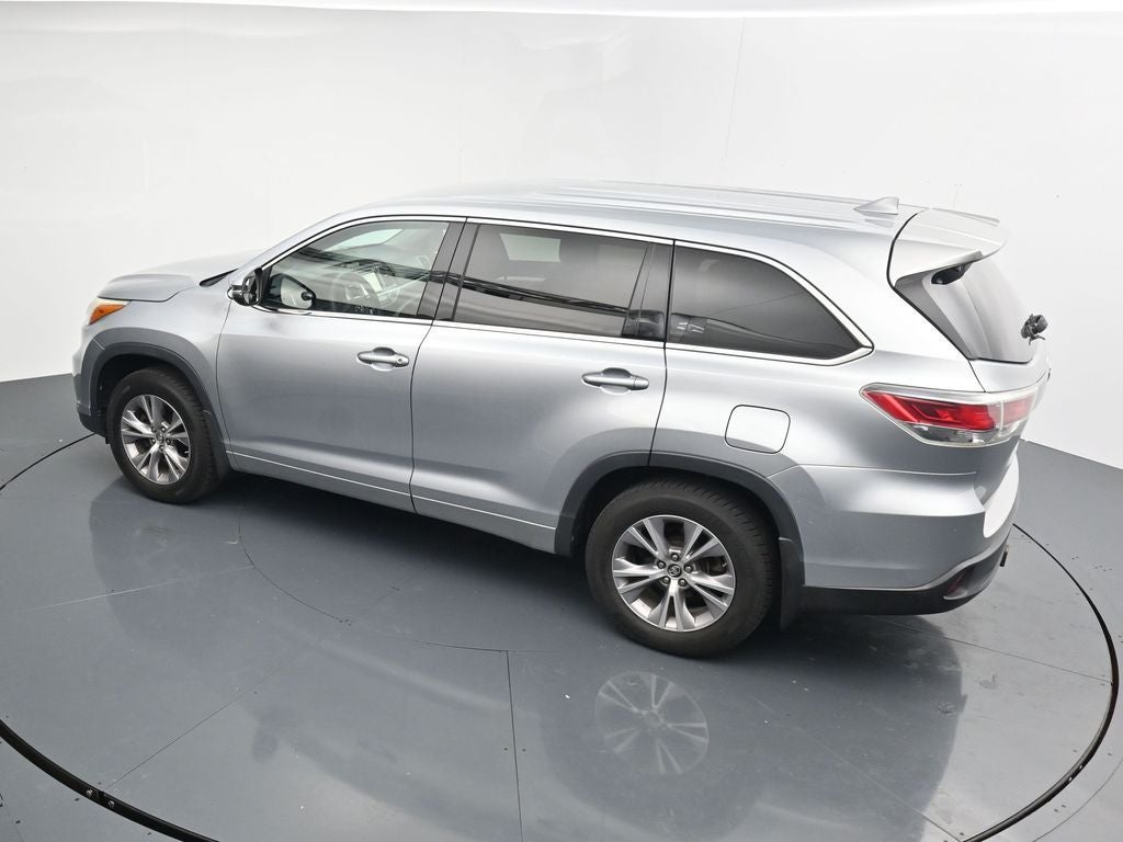 2016 Toyota Highlander LE Plus V6