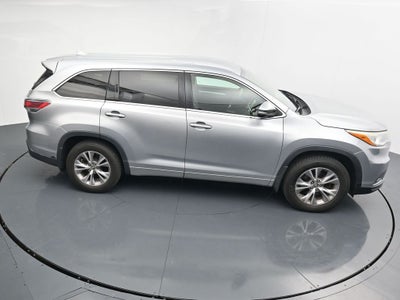 2016 Toyota Highlander LE Plus V6