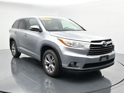 2016 Toyota Highlander LE Plus V6