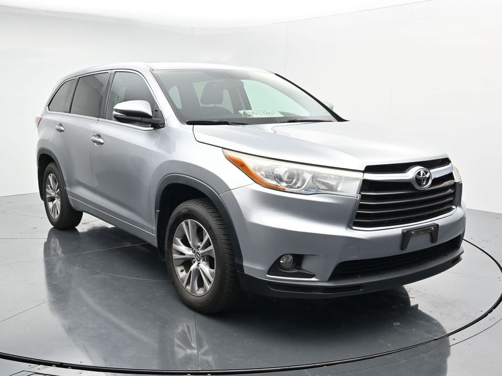 2016 Toyota Highlander LE Plus V6