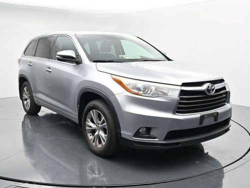 2016 Toyota Highlander LE Plus V6