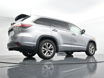 2016 Toyota Highlander LE Plus V6