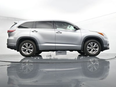 2016 Toyota Highlander LE Plus V6