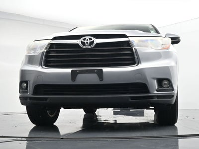 2016 Toyota Highlander LE Plus V6