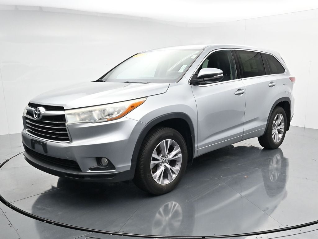2016 Toyota Highlander LE Plus V6