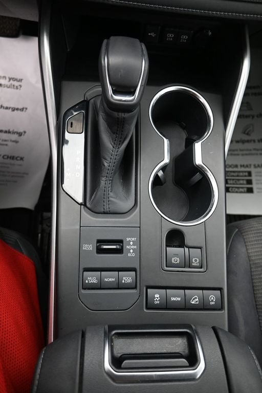 2020 Toyota Highlander LE