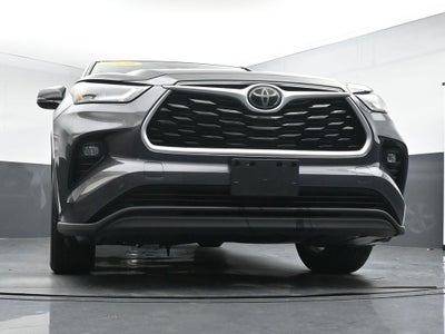 2020 Toyota Highlander LE