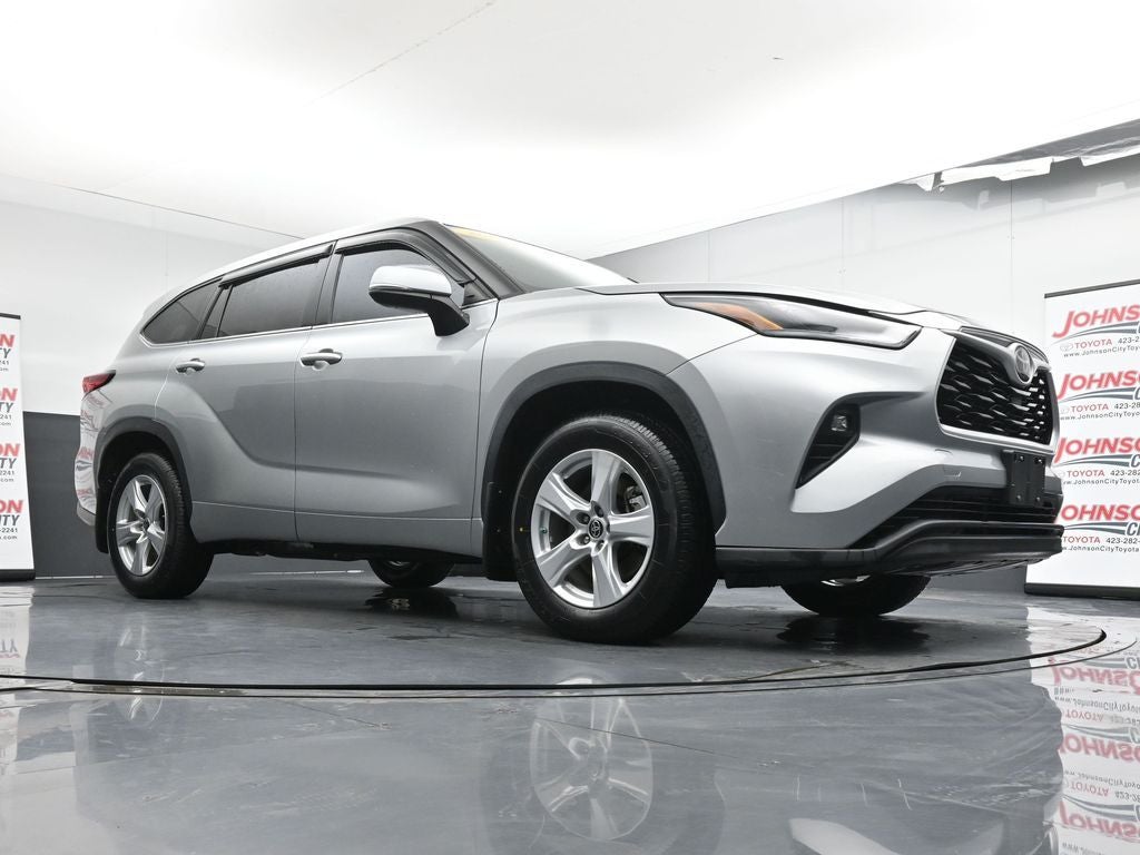 2021 Toyota Highlander LE