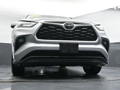 2021 Toyota Highlander LE