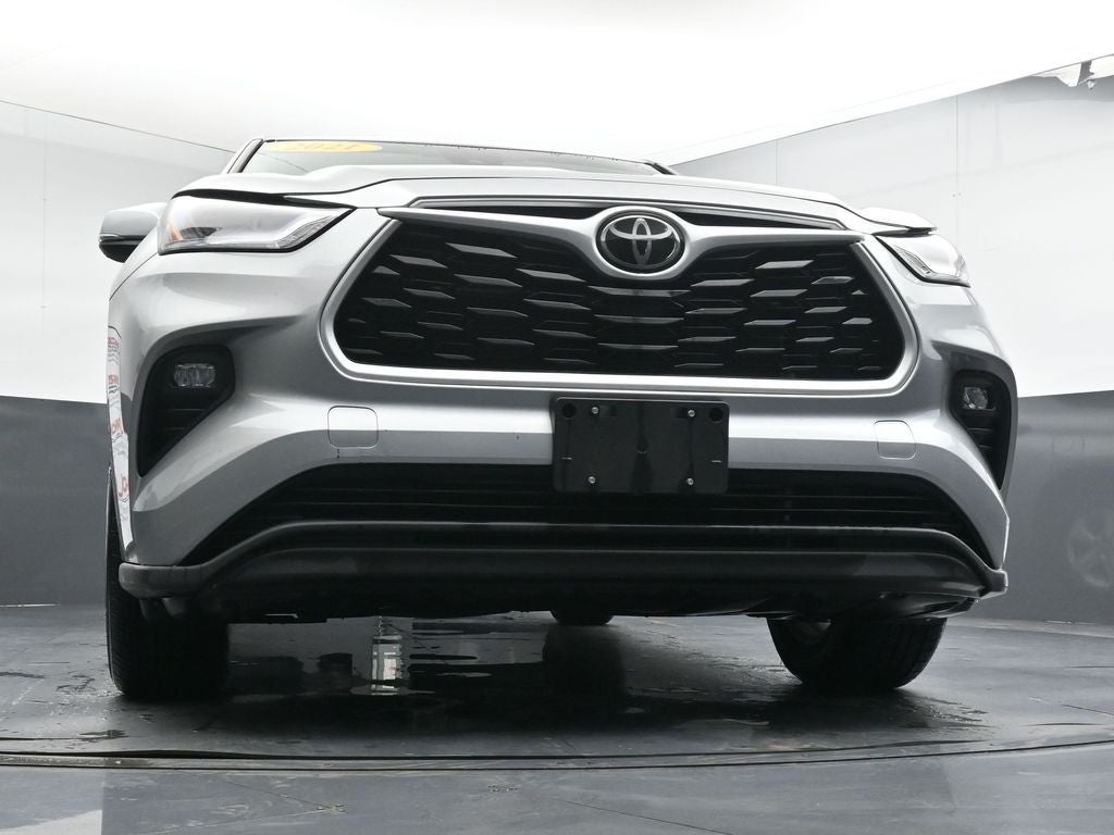 2021 Toyota Highlander LE