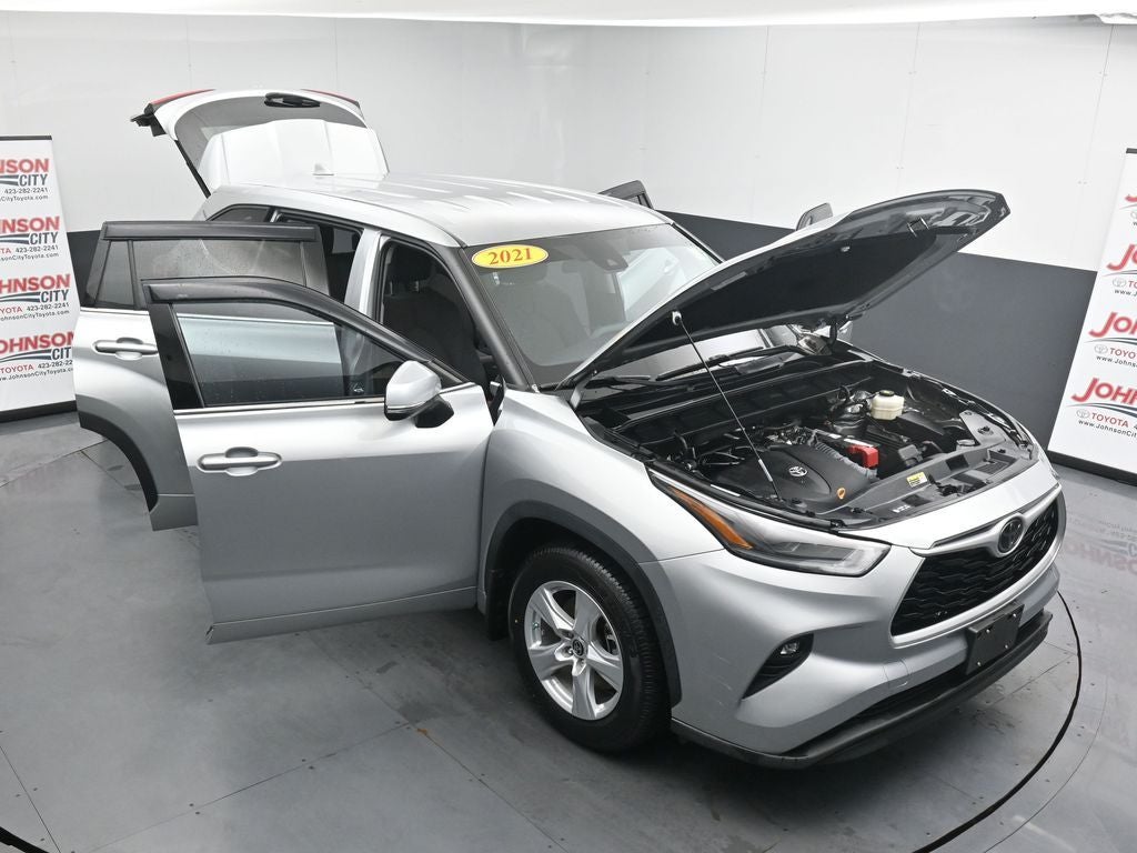2021 Toyota Highlander LE