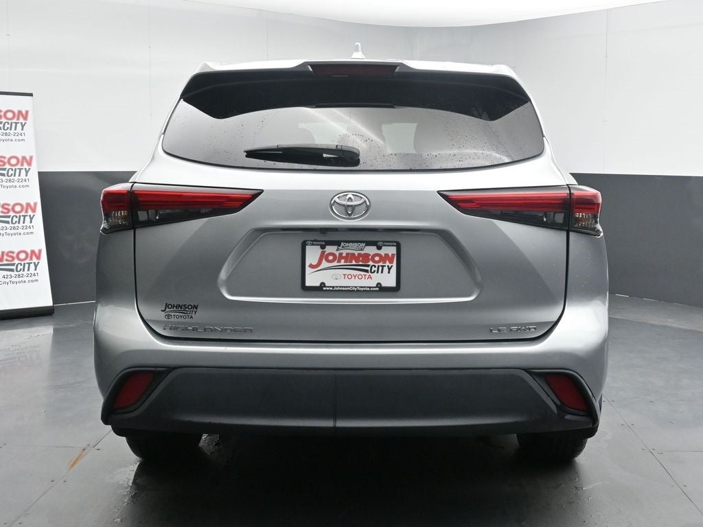 2021 Toyota Highlander LE