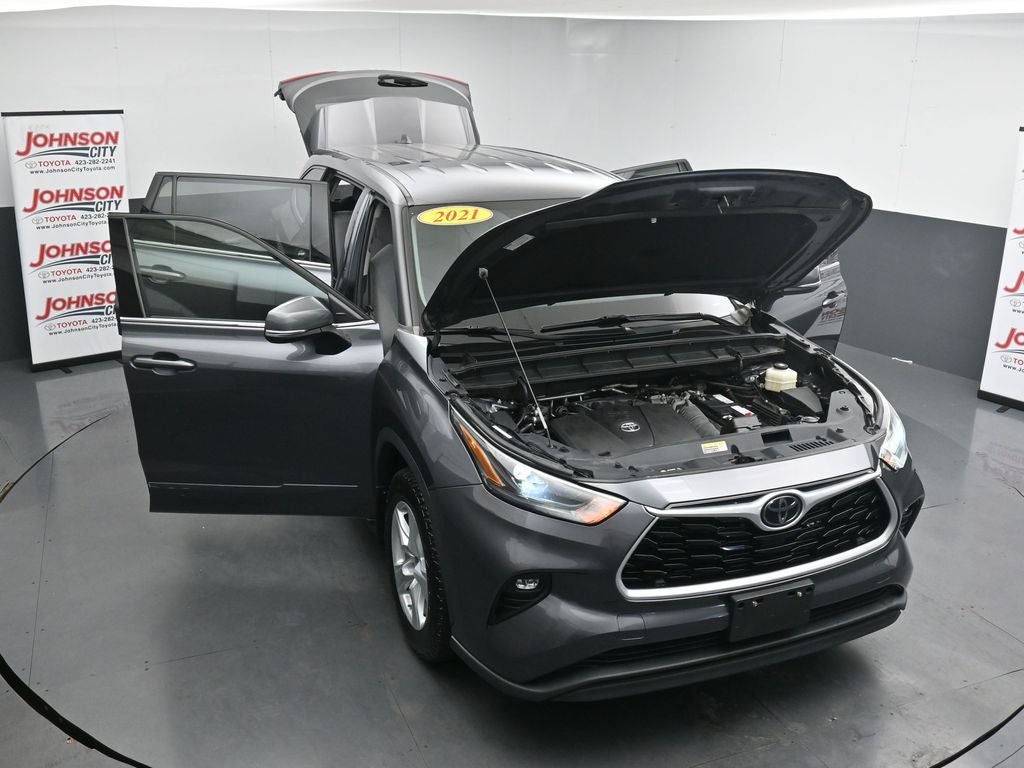 2021 Toyota Highlander LE