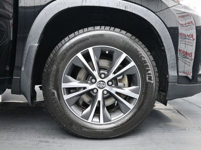 2017 Toyota Highlander LE Plus