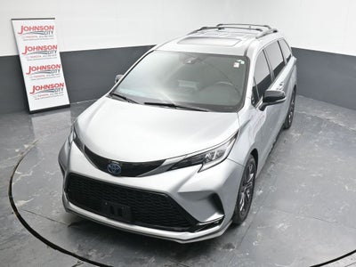 2023 Toyota Sienna XSE 7 Passenger
