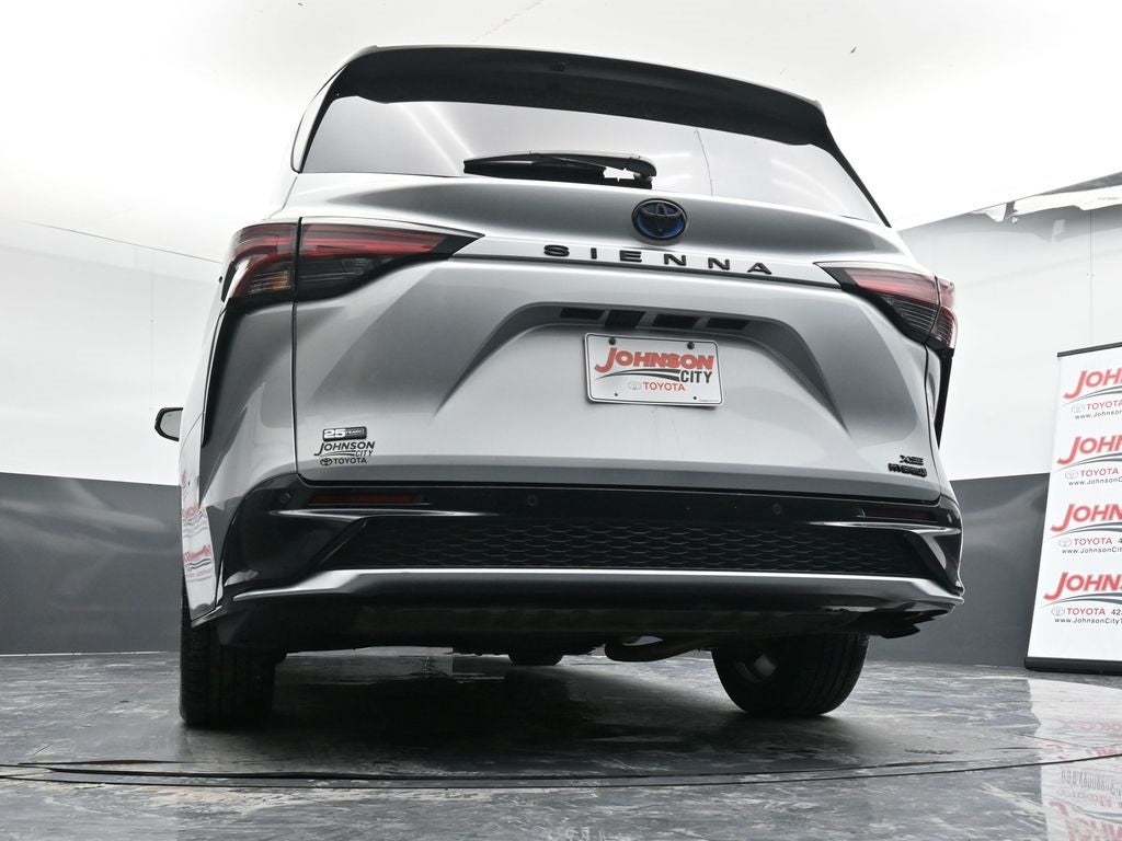 2023 Toyota Sienna XSE 7 Passenger