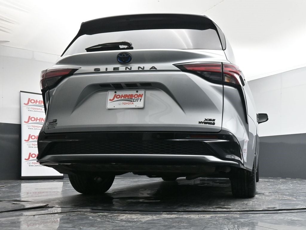 2023 Toyota Sienna XSE 7 Passenger
