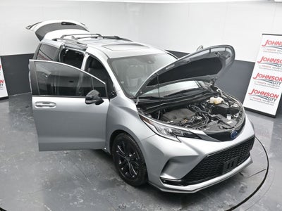 2023 Toyota Sienna XSE 7 Passenger